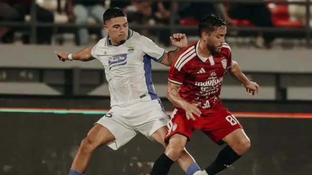 Ragnar-Oratmangoen-Debut-Gila-Persib-Bandung-Juara-Dewata-Challenge-Series-2026