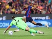 Raphinha Jadi Ujung Tombak, Barcelona Pertanyakan Kebutuhan Striker Baru