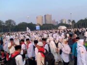 Ribuan Umat Padati Monas Ikuti Zikir dan Doa Kebangsaan