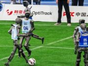 Robot Tiru Selebrasi Siiiuu Ronaldo di China