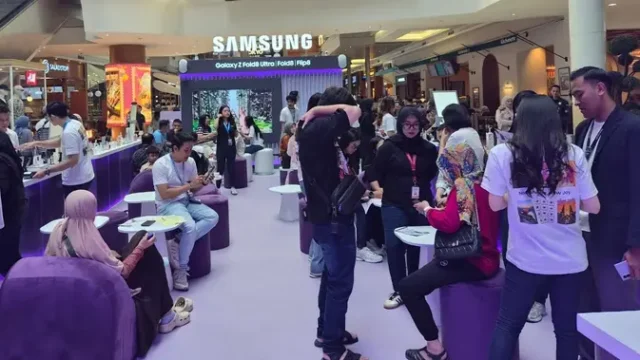 Samsung-Galaxy-Z8-Series-Tembus-50-Persen-di-Pre-Order-Indonesia