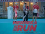 Seskab Teddy dan Sejumlah Menteri Ikut Merdeka Run 2026 Bersama 10 Ribu Pelari