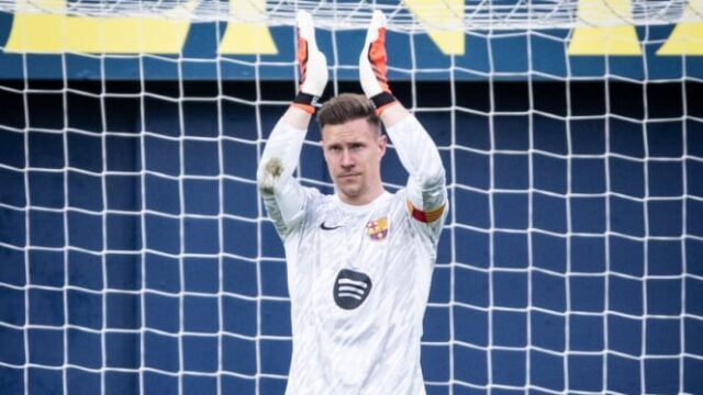 Ter-Stegen-Debut-Cemerlang-Geser-Maarten-Paes-di-Gawang-Ajax