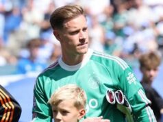 Ter Stegen Debut Gemilang, Maarten Paes Terpencil di Ajax