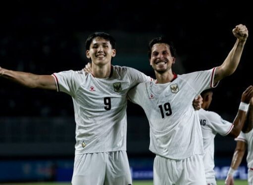 Thom Haye dan Mitchell Baker Uji Nyali Lawan Vietnam di Pakansari