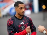 Tielemans Akhirnya Berlabuh ke MU, Puncak Perjalanan dari Villa