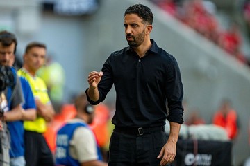 Tiga-Pemain-MU-Enggan-Salami-Amorim-Usai-Kalah-dari-AC-Milan