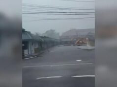 Tornado Hantam Dover, AS: Bangunan Rusak dan Tiang Listrik Tumbang