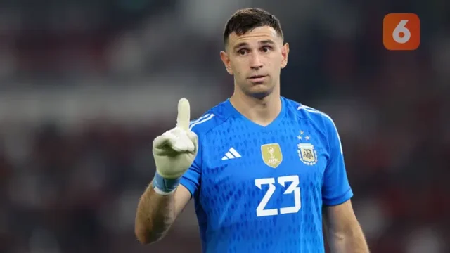 Tottenham-Buru-Kiper-Martinez-Aston-Villa-Buka-Jalan-Setelah-Datangkan-Suzuki