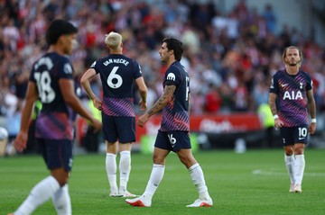 Tottenham-Kalah-0-3-dari-Brentford-Rp-7-Triliun-Hilang-dalam-Sekejap