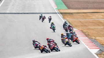 Veda Ega Finis P9 di Moto3 Inggris 2026, Belajar dari Kesalahan di Lap Terakhir
