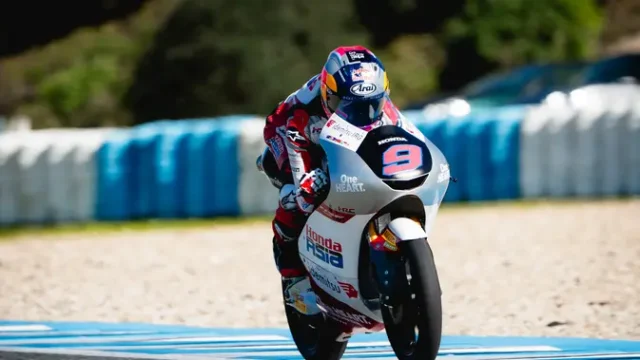 Veda-Ega-Pratama-Berjuang-Tembus-14-Besar-di-Moto3-Aragon-2026
