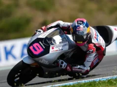 Veda Ega Pratama Tembus 10 Besar Moto3 Inggris 2026 dari Posisi 16