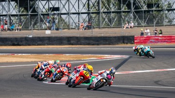 Veda-Ega-Puncaki-Klasemen-Rookie-Moto3-2026-Ronaldo-dan-Georgina-Resmi-Menikah