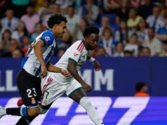Vinicius Junior Dibela Mourinho, Siap Bangkitkan Real Madrid