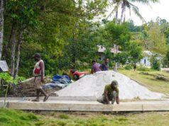 TMMD Ke-129 Kodim 1807/Sorong Selatan Optimalkan Akses Wisata Air Terjun Kampung Sesor Melalui Pembangunan Jalan dan Tangga