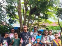 Meriahkan HUT RI ke-81, Tokoh adat sekaligus Rohaniawan Gelar Lomba Berhadiah dan Bagikan Sembako kepada Masyarakat Nduga
