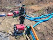 Tembus Kegelapan Malam, Prajurit Lanud Sjamsudin Noor Tetap Sigap dan Semangat Jaga Pompa Bantuan Presiden RI Untuk Suplai Air Pembahasan Gambut