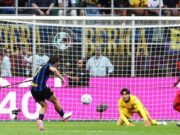 Zielinski Gol Cepat, Inter Hancurkan Monza 4-1 di Opening Night