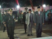 Bupati SumbawaHadiri Apel Kehormatan dan Malam Renungan Suci di TMP Labuhan Badas