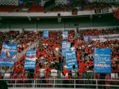 2.625 Suporter Ciptakan Human Mural ‘BELIEVE’ di Laga Garuda vs Singapura
