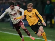 AC Milan, Juventus, dan MU Saling Serbu Bek Swedia Daniel Svensson