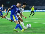 Arema FC Gemparkan Laga Pembuka, Persib Bandung Menang Tipis
