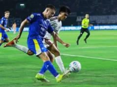 Arema FC Gemparkan Laga Pembuka, Persib Bandung Menang Tipis