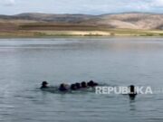 Belajar Evakuasi Kapal Tenggelam di Danau Turki