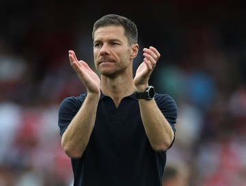 Chelsea Meledak, Xabi Alonso Masih Cari Keseimbangan