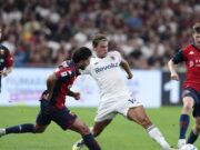 Como Raih Kemenangan Gemilang 4-1 atas Genoa, Pimpin Klasemen Liga Italia