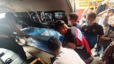 DVI-Polri-Identifikasi-9-Korban-Kapal-Virgo-Transport-8