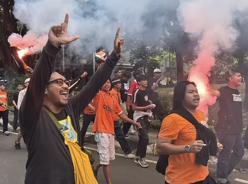 Demi Derby Ibu Kota, The Jakmania Berbondong-bondong dari Luar Jakarta