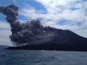 Dentuman Keras Terdengar hingga Jabar, Diduga Akibat Erupsi Anak Krakatau