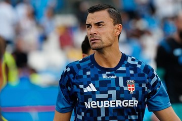 Emil Audero Siap Debut, Rayo Vallecano Hadapi Racing Santander