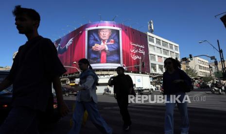 Empat-Senator-Republik-Gagal-Selamatkan-Resolusi-Perang-Iran