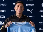 Enzo Fernández Pecahkan Lima Rekor, Gabung Manchester City dengan Transfer Rp2,4 Triliun