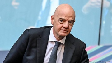 FIFA-Tuduh-UEFA-Lakukan-Kampanye-Hitam-Lawan-Infantino