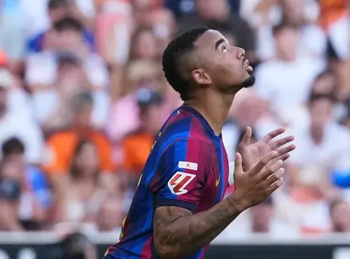 Gabriel Jesus Debut Impresif di Barcelona, Tim Raih Kemenangan Telak 5-0 atas Valencia