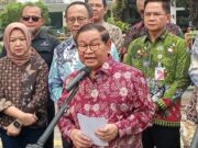 Gubernur DKI Pramono Anung Janji Nonton Langsung Persija vs Persib di GBK