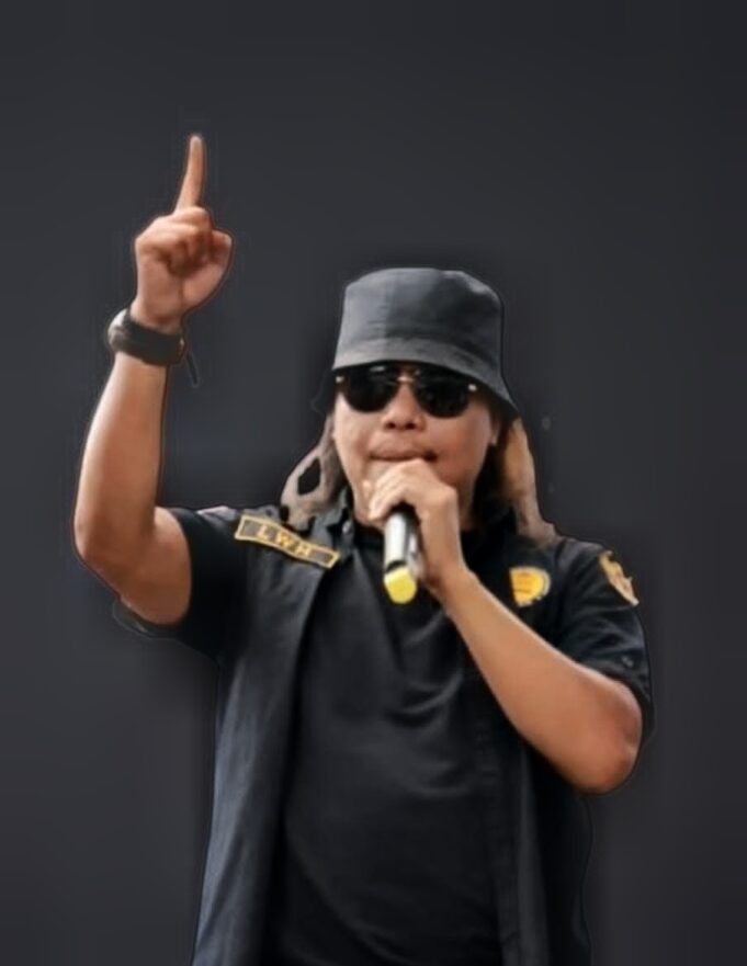 Presiden Kasta NTB, Wink Haris Tuntut PDIP Tegas Soal Musyafirin, “Main Dua Kaki” karena Tetap Aktif di Partai dan Jabat Komisaris Bank NTB