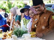 Wabup Dorong Poteng Pernek Menjadi Oleh-Oleh Khas Sumbawa hingga Pasar Internasional