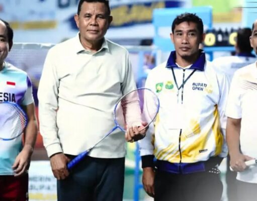 Bupati Buka Kejuaraan Bulu Tangkis Bupati Open 2026