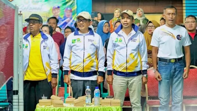 Tutup Bupati Open 2026, Wabup Dorong Lahirnya Atlet Bulutangkis Berprestasi