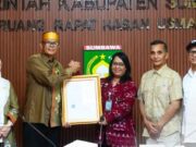 55 Motif Tenun Kre Alang Sumbawa Resmi Bersertifikat HAKI Komunal
