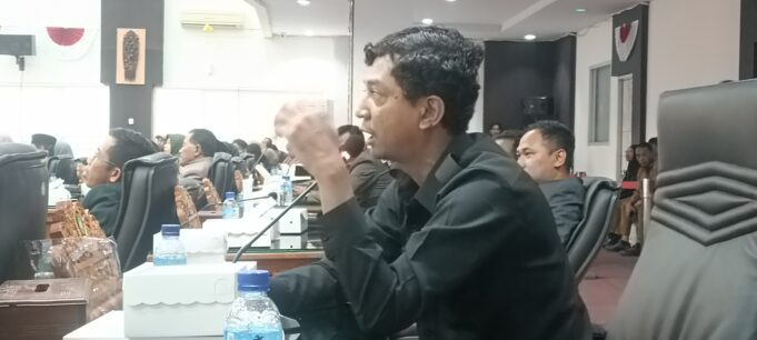 Gahtan Ingatkan Potensi Kemarau Panjang dan Karhutla