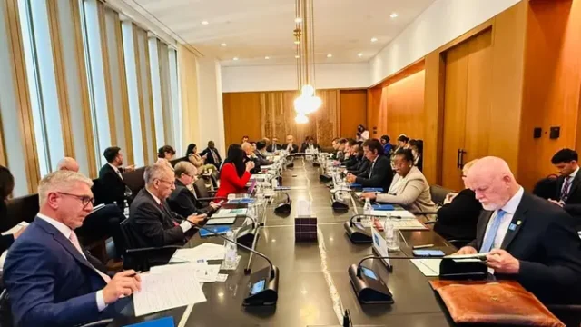 Indonesia-Dorong-Peran-Laut-sebagai-Solusi-Iklim-Global-Menuju-COP31
