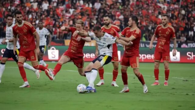 Ivan-Mamut-Debut-Maut-Gol-Injury-Time-Bawa-Persija-Kalahkan-Persib