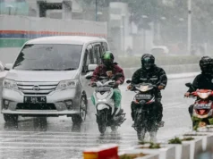 Jakarta Diguyur Hujan Ringan Sore hingga Malam, BMKG Imbau Warga Waspadai Banjir