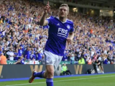 Jamie Vardy Resmi Gabung Burnley di Usia 39 Tahun